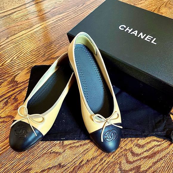 Chanel Classic Loafer new - Picture 1 of 8